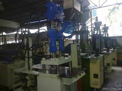 東莞二手立式注塑機(jī)回收價(jià)格圖片