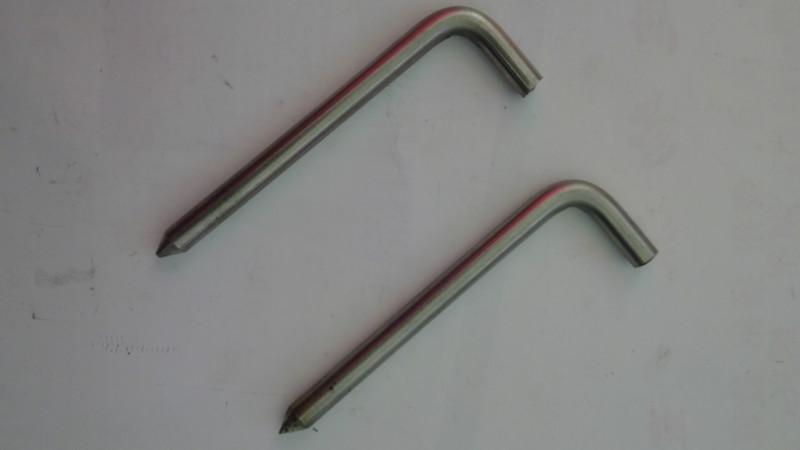 供應山東濱州保溫鉤釘自鎖壓板