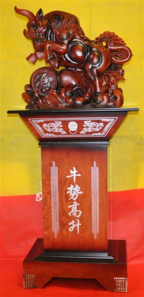 供應(yīng)定制大型落地大擺件樹脂工藝品