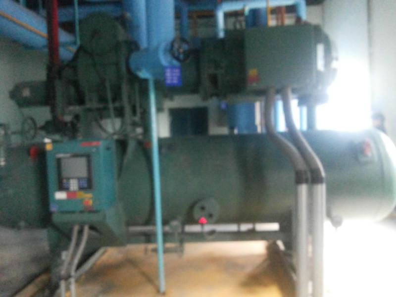 供應(yīng)重慶冷水機(jī)組，工業(yè)冷凍機(jī)組，工業(yè)冷水機(jī)組，低溫冷凍機(jī)組，冷凍設(shè)備