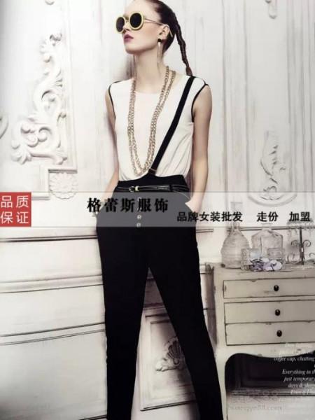 2015品牌折扣女裝尾貨批發(fā)/超實(shí)惠圖片