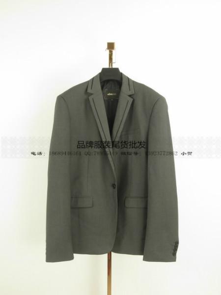 供應(yīng)堡獅龍男裝服裝庫存清倉處理