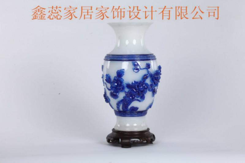 供應(yīng)哪里有歐式家居樹脂擺件工藝禮品擺件生產(chǎn)商/榮華富貴青花瓷系列