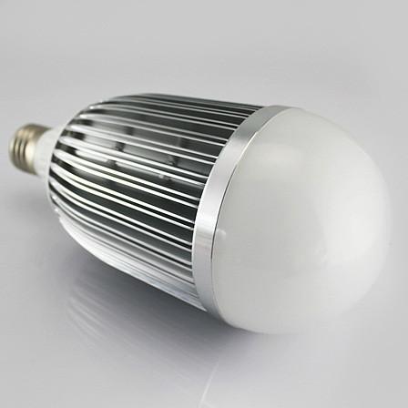 供應(yīng)LED球泡1