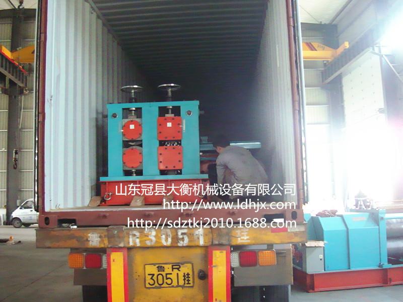 山東琉璃瓦成型機(jī)廠家報價  梯形瓦成型機(jī)供應(yīng) 山東梯形瓦成型機(jī)報價 山東琉璃瓦成型機(jī)報價 山東琉璃瓦成型機(jī)廠家報價