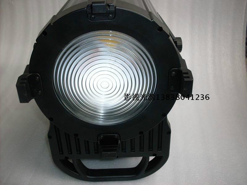 供應(yīng)虛擬演播室LED300w聚光燈高照度高調(diào)光頻率適合高速攝像機(jī)拍攝