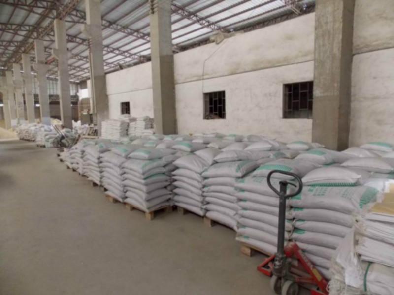 供應(yīng)東莞清爽節(jié)能材料有限公司?；ⅲ厣皾{，聚苯顆粒保溫砂漿，