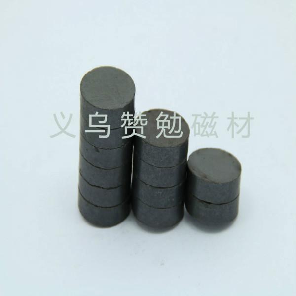 供應(yīng)贊勉鐵氧體磁鐵圓形方形環(huán)形黑磁鐵