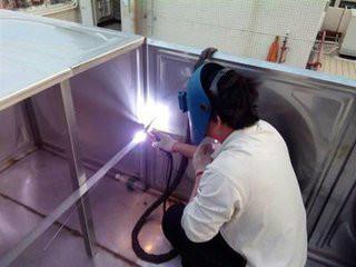 供應(yīng)新疆不銹鋼水箱沖壓板