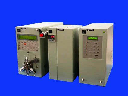 供應(yīng)沈陽實(shí)驗(yàn)室玻璃儀器標(biāo)準(zhǔn)口茄形瓶